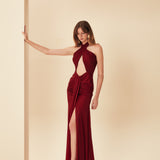 SİMLİ KUMAŞ BOYUNDAN BAĞLAMALI VE YIRTMAÇLI ELBİSE KIRMIZI