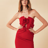 STRAPLEZ GÖĞÜSÜ GÜL DETAYLI BALIK ABİYE KIRMIZI