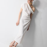 DRAPE VE DÜŞÜK OMUZ DETAYLI MİDİ BOY ELBİSE BEYAZ