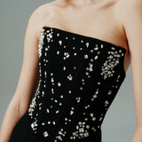 STRAPLEZ BALENLİ MİNİ KREP ELBİSE SİYAH