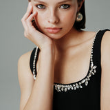 ASKILI HAVUZ YAKALI KISA KREP ELBİSE SİYAH