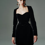 BELE OTURAN UZUN KOLLU KISA KOTON KADİFE ELBİSE SİYAH