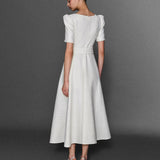 GOLD AKSESUAR DETAYLI MİDİ BOY TÜVİT ELBİSE EKRU