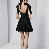 BÜZGÜ DETAYLI KALIN ASKILI DANTEL ELBİSE SİYAH