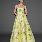 STRAPLEZ YAKALI DAİRE KLOŞ ETEKLİ UZUN İŞLEMELİ TÜL ELBİSE SARI